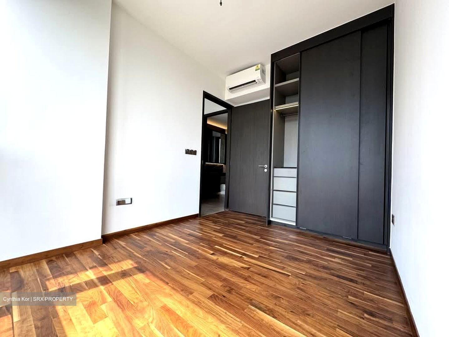 Hyll On Holland (D10), Condominium #585083671